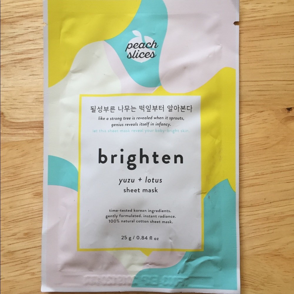 💄3/$10💄 Peach Slices Brighten Mask